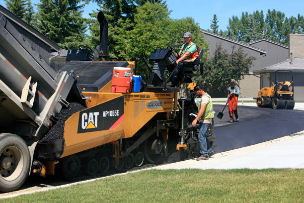 Reasons to Select Us for Your Driveway Paving Requirements in Bingham Farms, MI